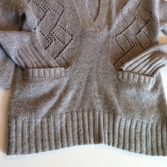 Final Price-Grey sweater - Picture 2 of 3