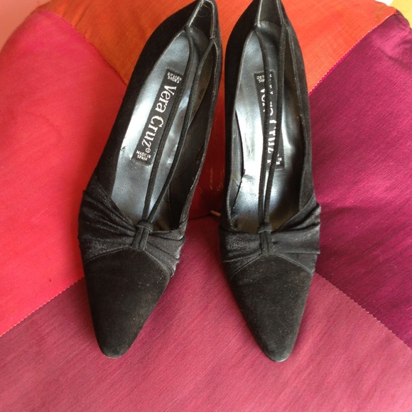 Vera Cruz suede black heels. Made in Spain