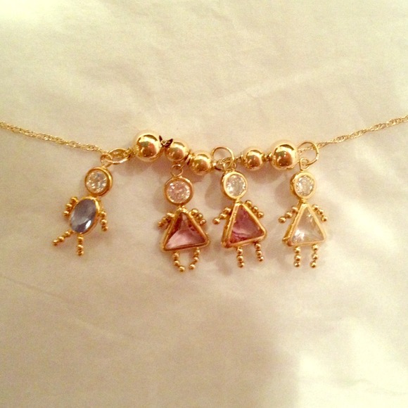 Family Birthstone Necklace 💰RETAILS FOR $180!!!