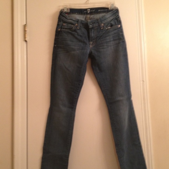 💢SOLD 7 for all Mankind jeans