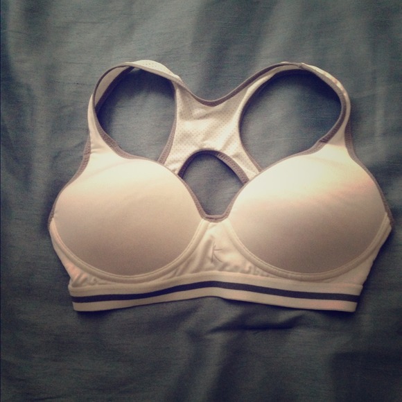 💕BUNDLED💕 Sports bra