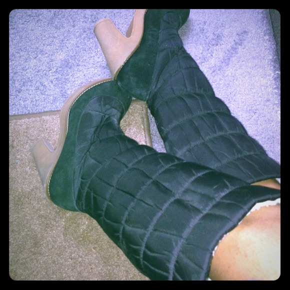 Snow boot heals!!