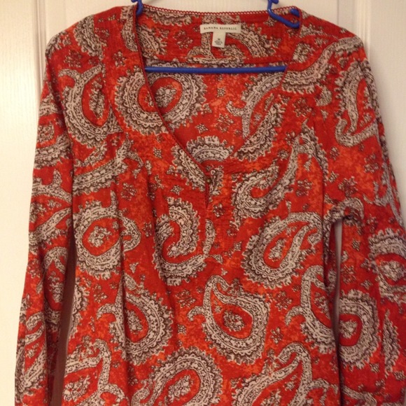 ****SOLD**** Banana Republic Paisley Top
