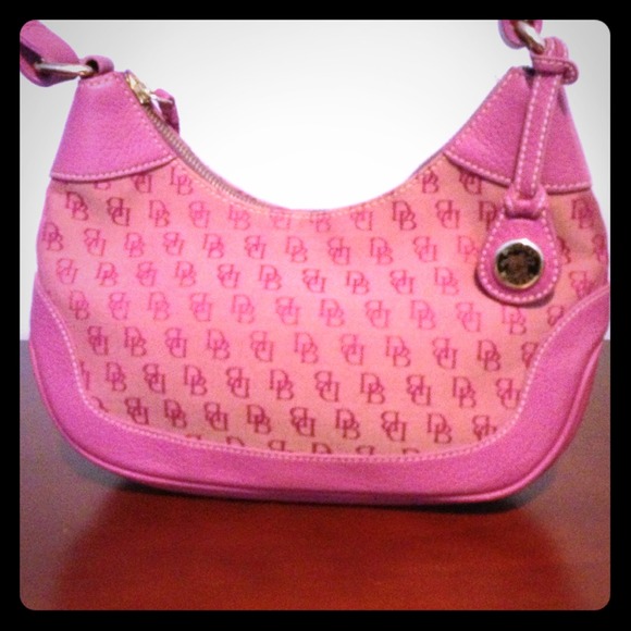 Dooney & Bourke Shoulder Bag