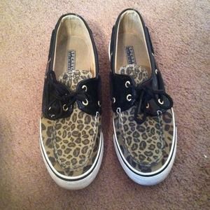 Leopard print boat shoes