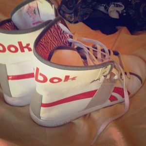 Reebok high tops size 10