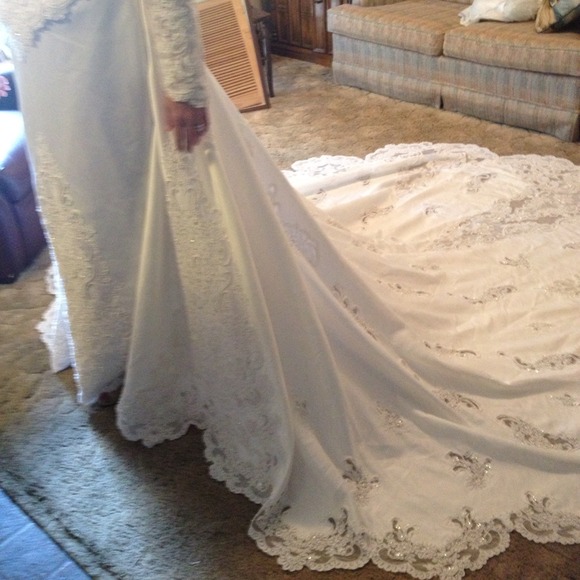 SOLD - Picture 4 of 4