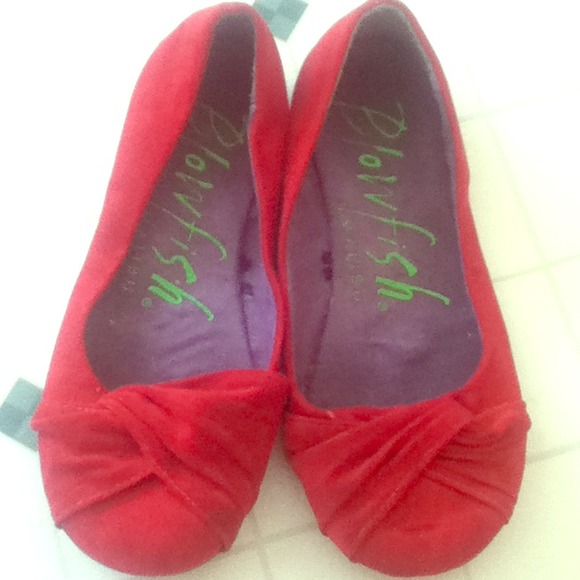 Super soft red corduroy flats.