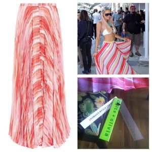 ❌SOLD❌NWT beautiful alice and Olivia maxi skirt