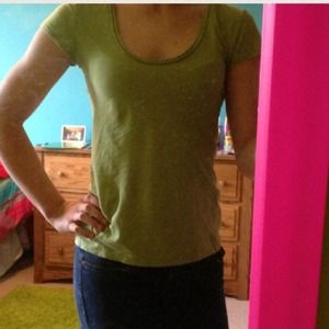 Basic lime green tee