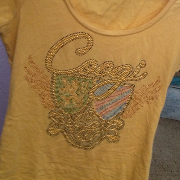 Yellow coogie shirt