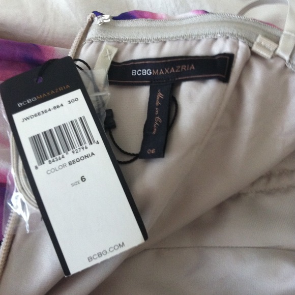 BCBG strapless gown - Picture 2 of 4