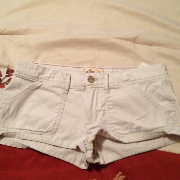 2 pairs of hollister shorts