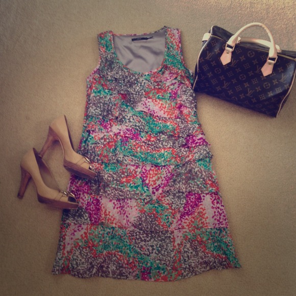 ❌SOLD❌Ruffled multi colored dress