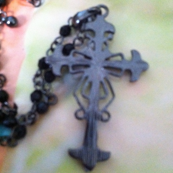 Necklace - Picture 3 of 3