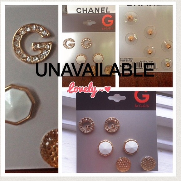 G By GUESS Earrrings