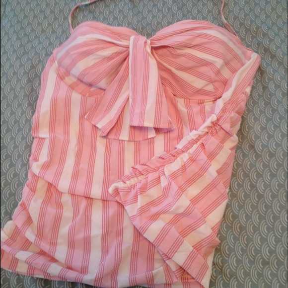 Juicy Couture tankini!