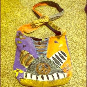 🚫🚫SOLD🚫🚫Boho Bold Sling Bag
