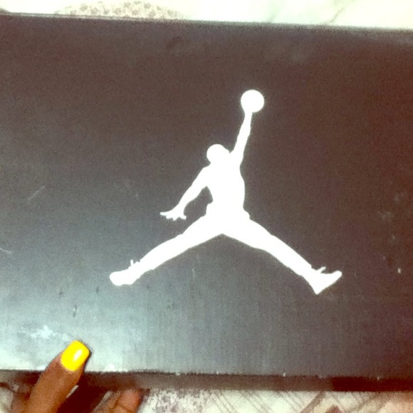 Jordan 4's