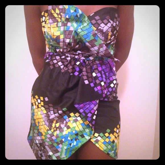 ✂Reduced Price✂ Graphic multicolored dress