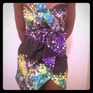 ✂Reduced Price✂ Graphic multicolored dress