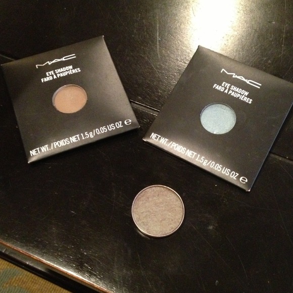 3 MAC Palette in Tilt Coquette and Club