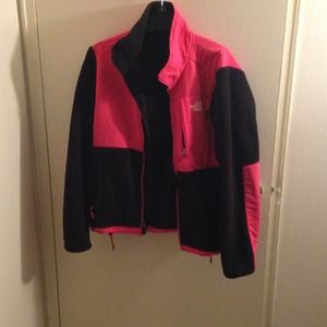 The North Face Denali Black/Pink Women's S - HOLD