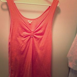 Scoop neck tank top
