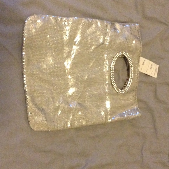 Handbag - Picture 2 of 4