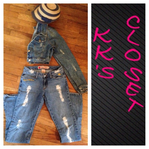💥SOLD IN BUNDLE APPLE BOTTOM DENIM JACKET & JEANS