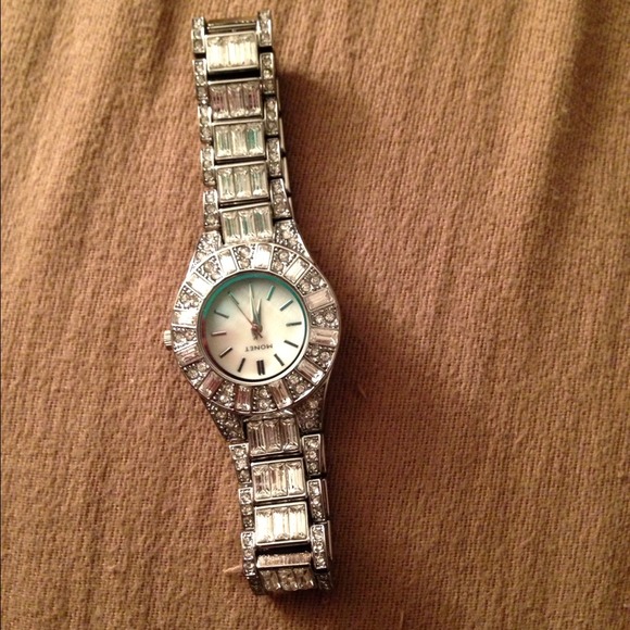 Women's watch