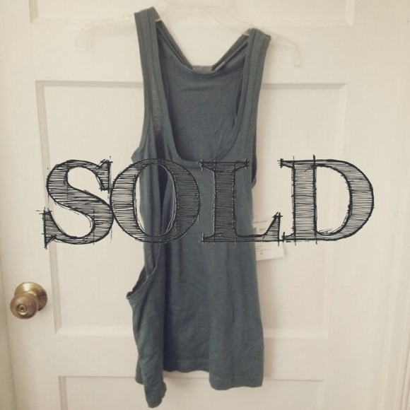 🚨 SOLD IN BUNDLE NWT Nordstorm Layered Tank Top