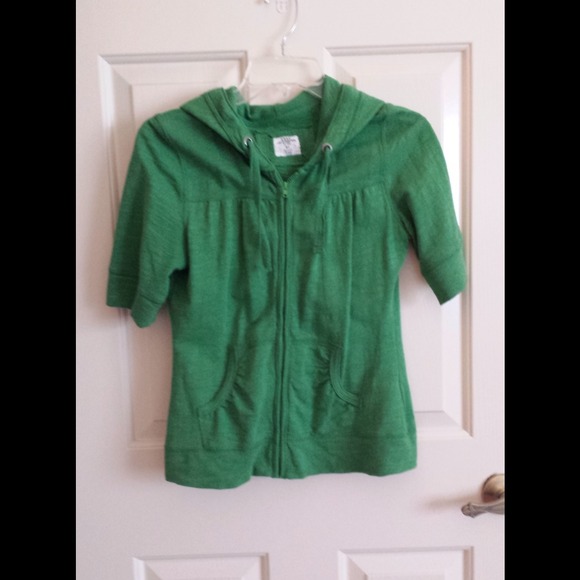 Green hooded zip up with front pockets