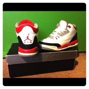 Air Jordan 3 Retro's