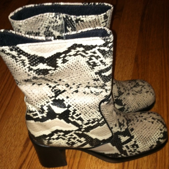 Durango Costume Boots