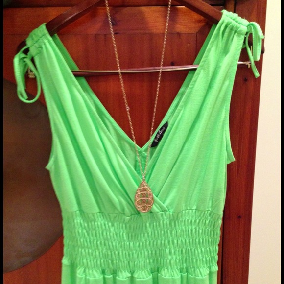❤SOLD!!!❤ Lime Shoulder Ruched Maxi Dress- Large