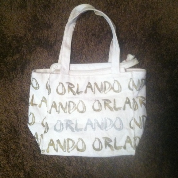 White Orlando purse - Picture 2 of 2