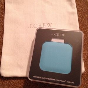 J Crew Portable Backup Battery ❤