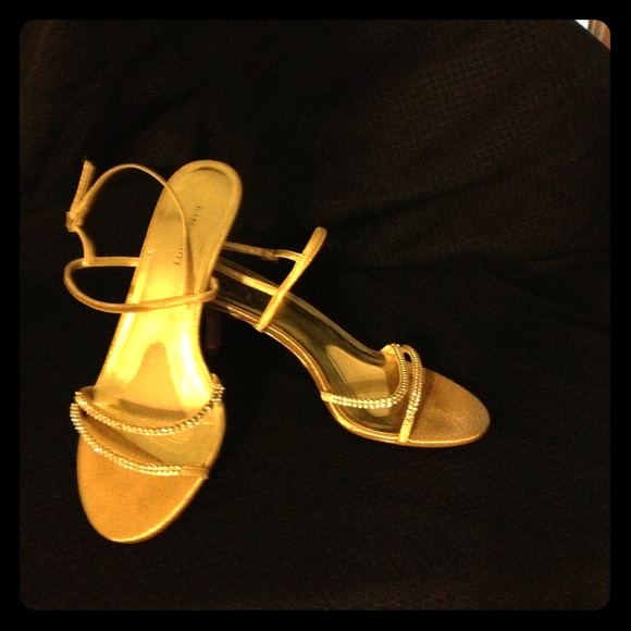 Gold strap sandals with rhinestones - Picture 1 of 1