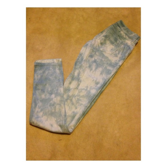 "Acid Wash" Dyed Skinny Jeans