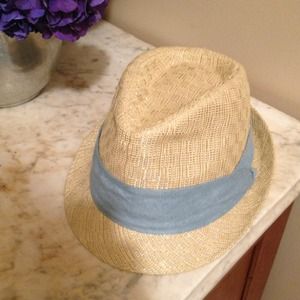 NWOT Straw fedora with blue ribbon