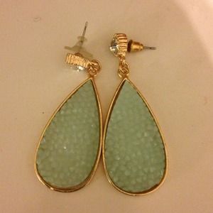 🚫SOLD in bundle🚫 Mint Earrings