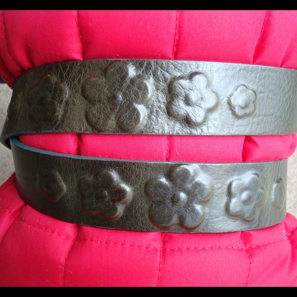 ❌SOLD❌ - Picture 2 of 4