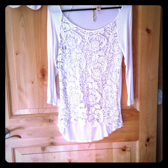 🔴SOLD tan lace shirt