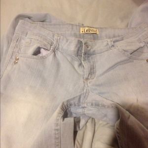 Light wash jeans