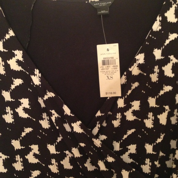 Brand new never worn Ann Taylor XS dress - Picture 2 of 4