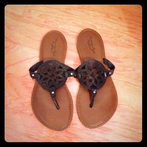 AE sandals