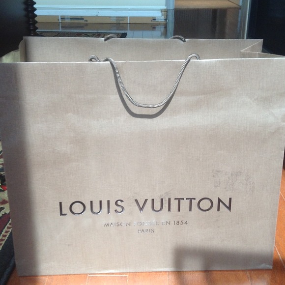 Lv bag and box