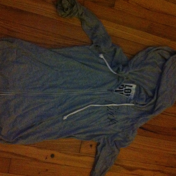 ✨Bundled ✨PINK by VS Wear Everywhere™ Hoodie - Picture 4 of 4