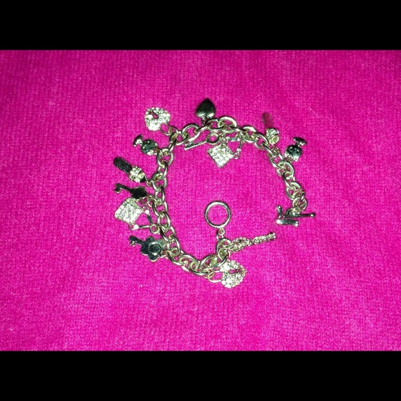 Fashion Toggle Charm Bracelet